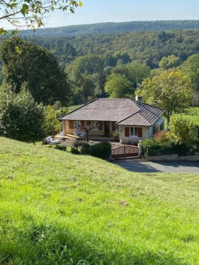 Claire fontaine, Beaumont-Du-Périgord